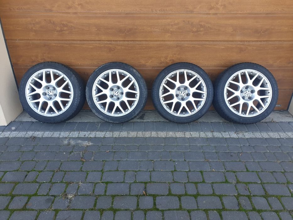 Felgi R17 Passat W8 5x112  skręcane