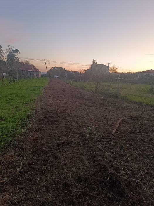 Vende-se terreno