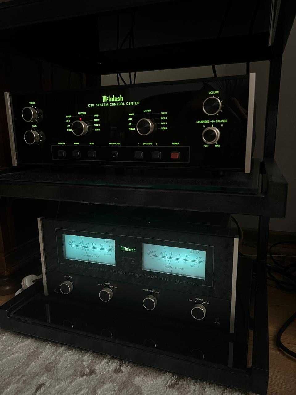Комплект підсилювачів Mcintosh MC7270 та Mcintosh C38