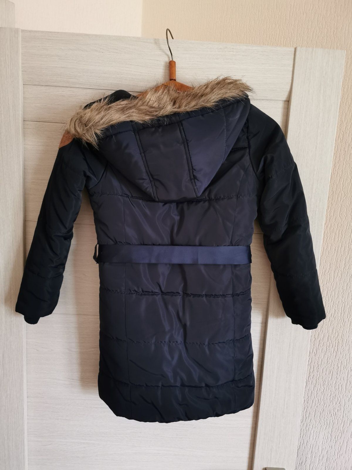 Продам куртку-пальто для дівчинки