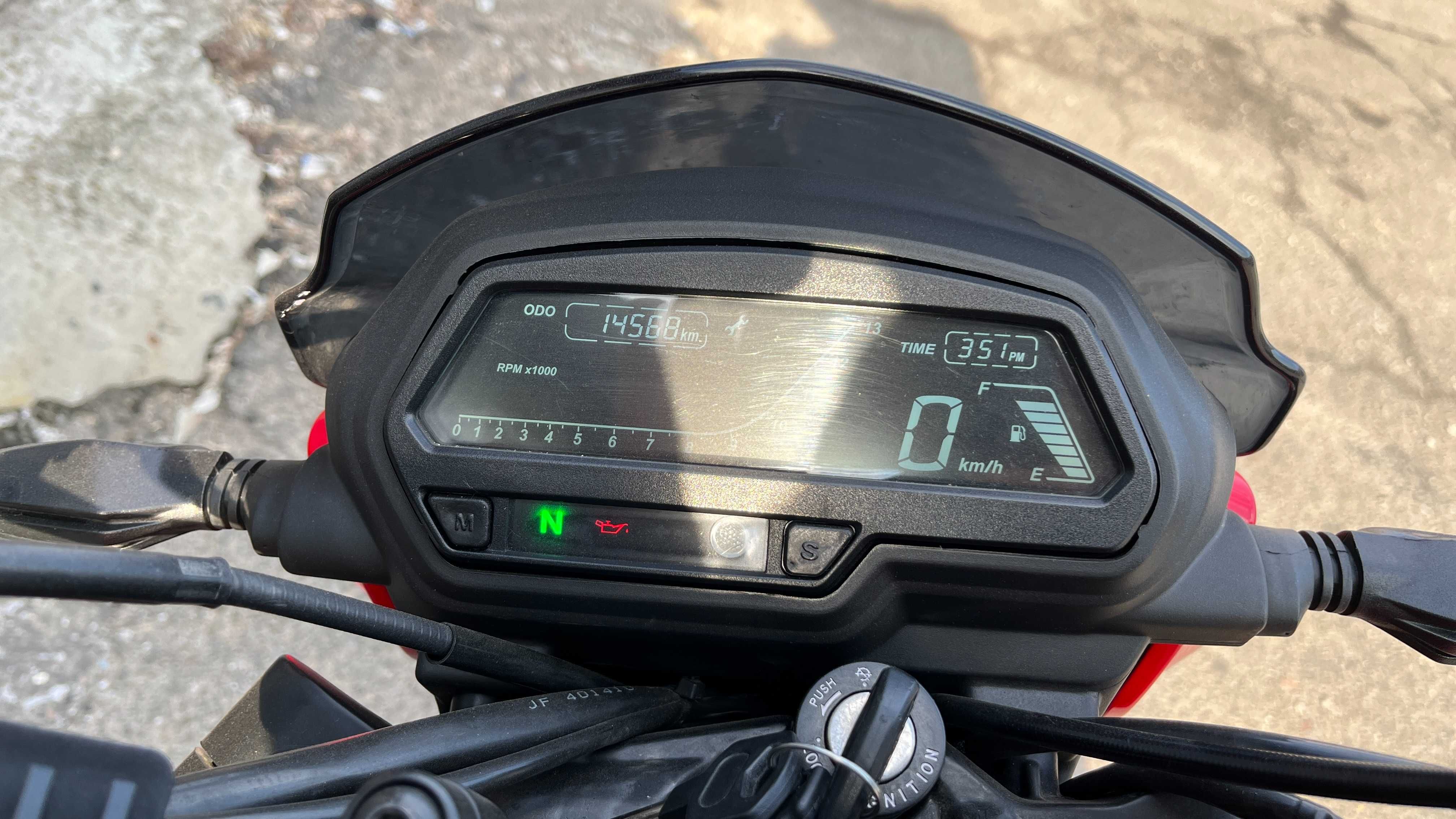 2018 Bajaj Dominar 400 14500км