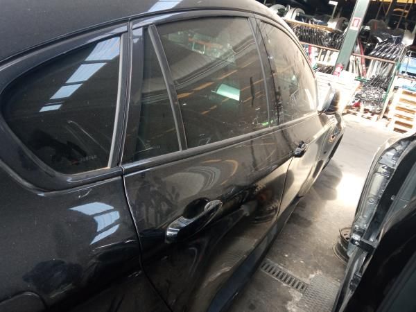 Porta trás direita BMW X6 (E71, E72)