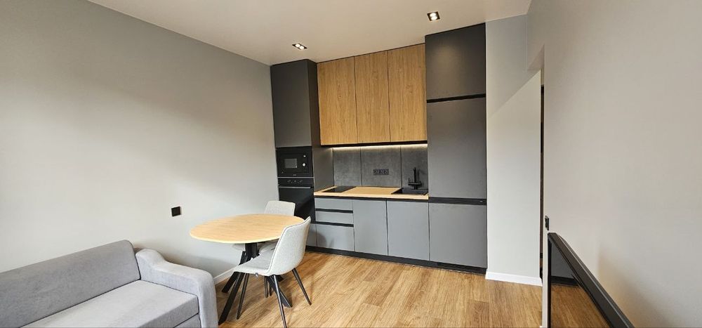 ВЛАСНИК, Перша здача 1-к квартири, Файна Таун (Fayna Town)