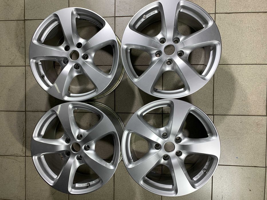 R18 5/120 Borbet BMW, Volkswagen Amarok, Caravelle легкосплавні диски