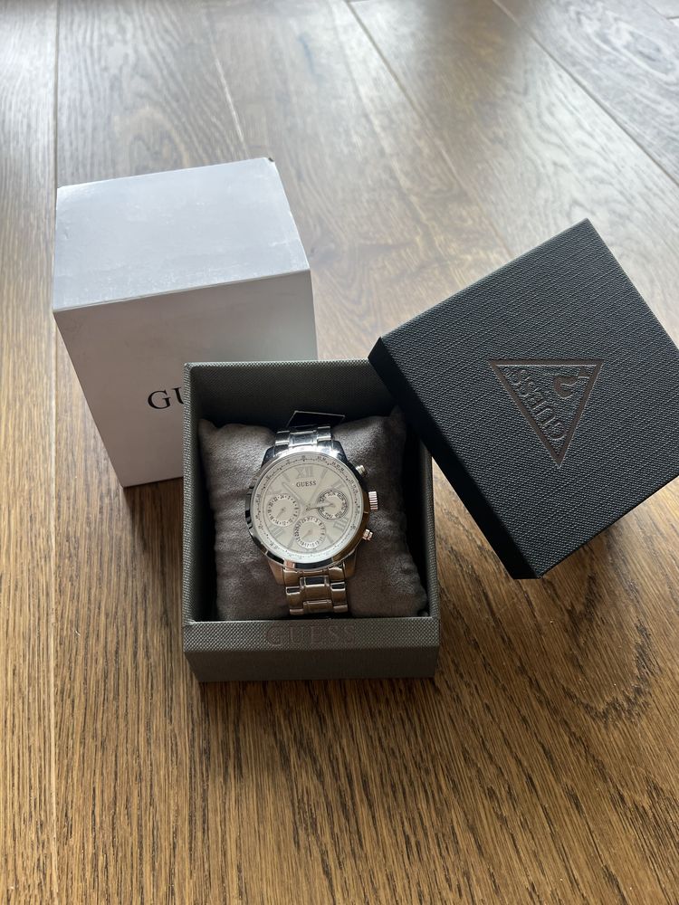 Zegarek Guess W0330L3