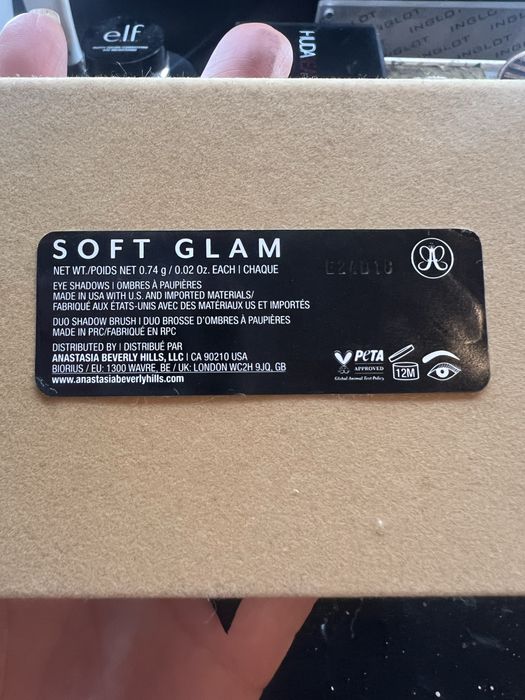 Paletka Anastasia BH Soft Glam