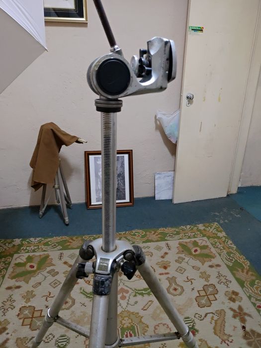 Tripé para máquina fotográfica