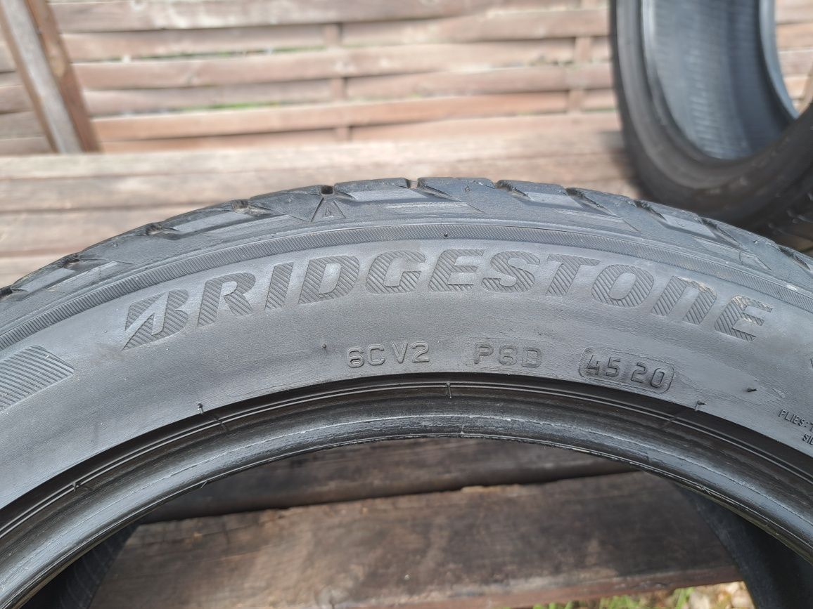 Opony Bridgestone letnie 215 50 r18 2sztuki
