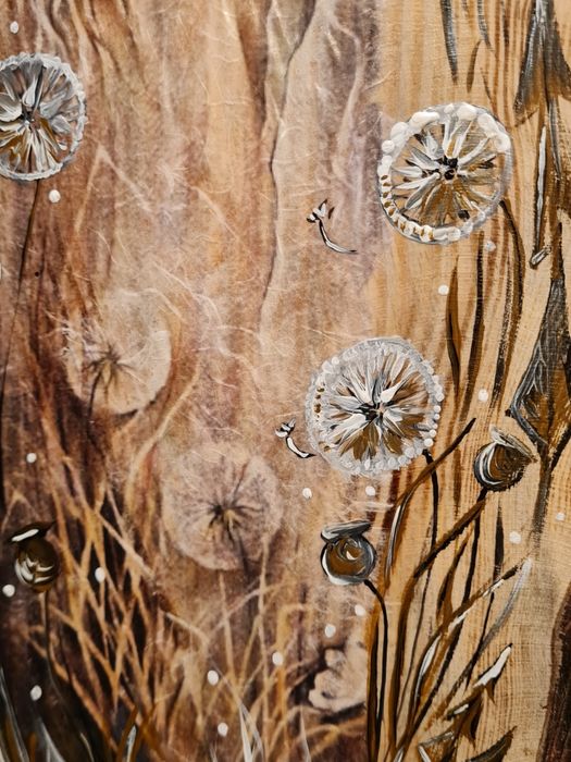 Duży anioł na drewnie, prezent, dmuchawce