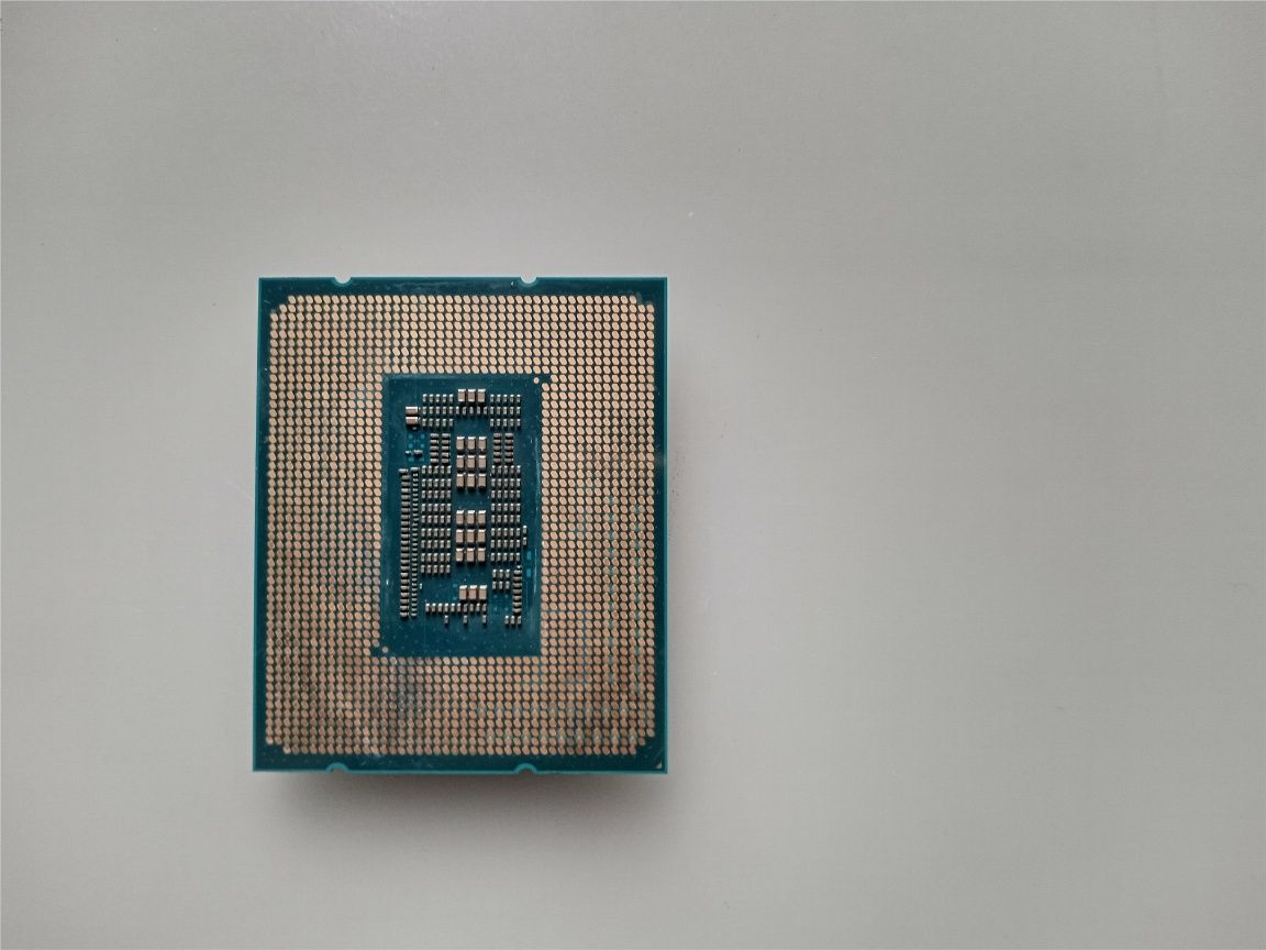 Intel Core i9 12900k srl4h