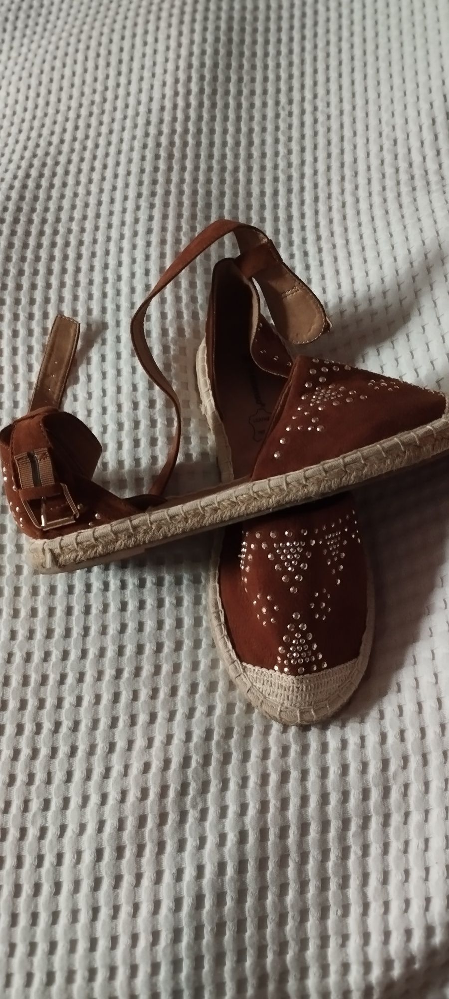 Espadryle damskie zamszowe