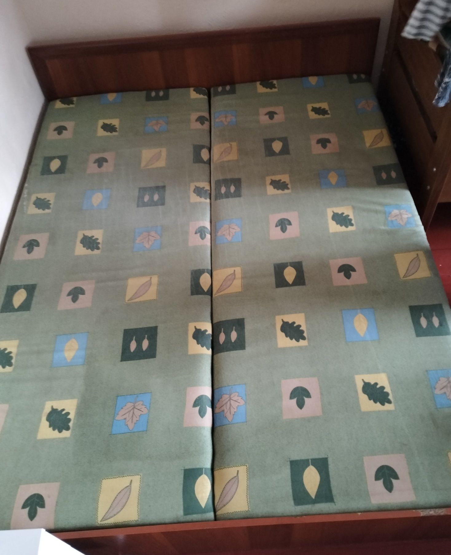 Ліжко двоспальне 3500грн.