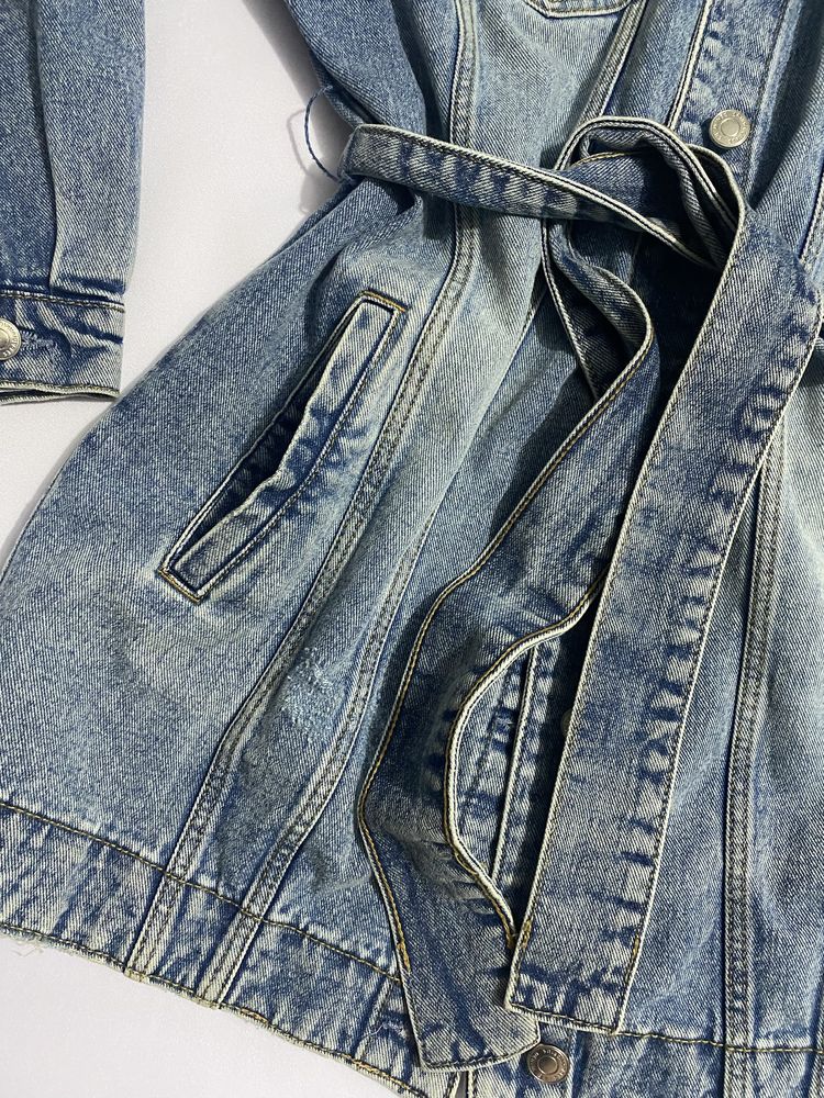 Kurtka nowa jeansowa Stradivarius