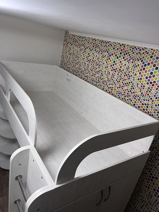 Ліжко трансформер