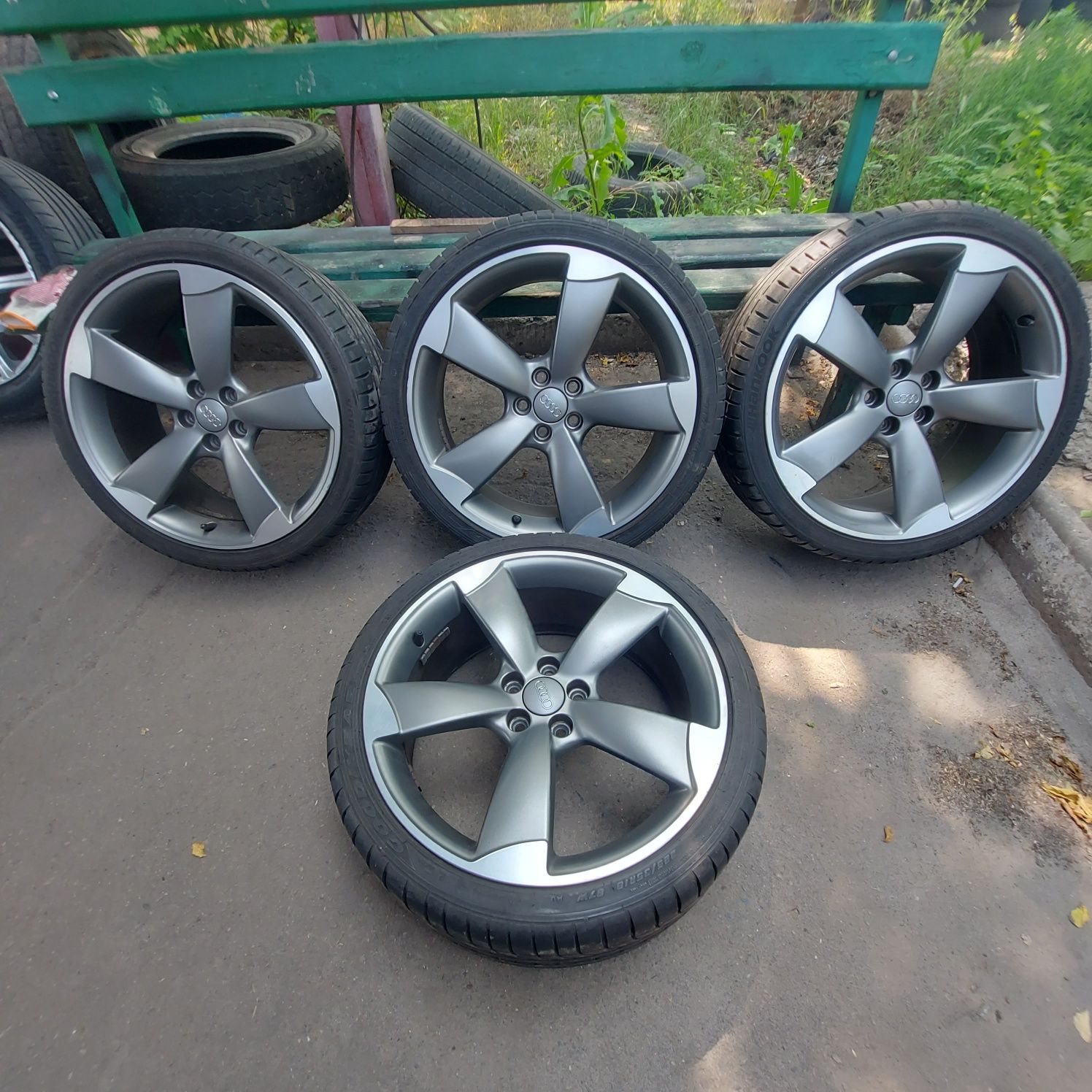 Диски R18  Skoda Volkswagen Audi Rotor original резина 225/35/18.разб.