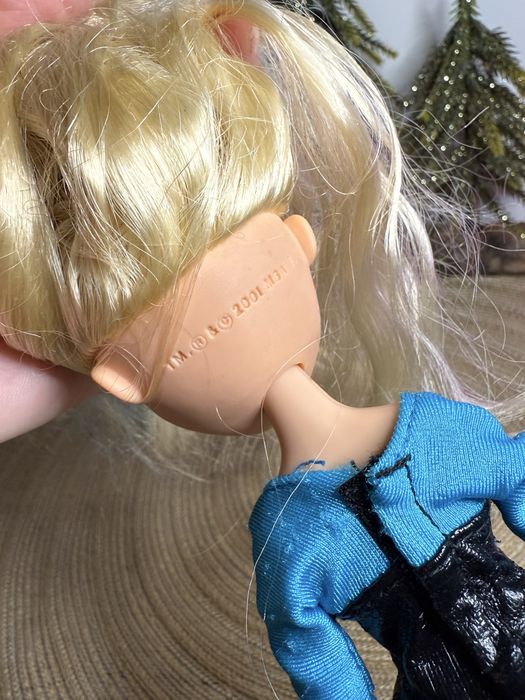 Вінтажна лялька Bratz Хлоя