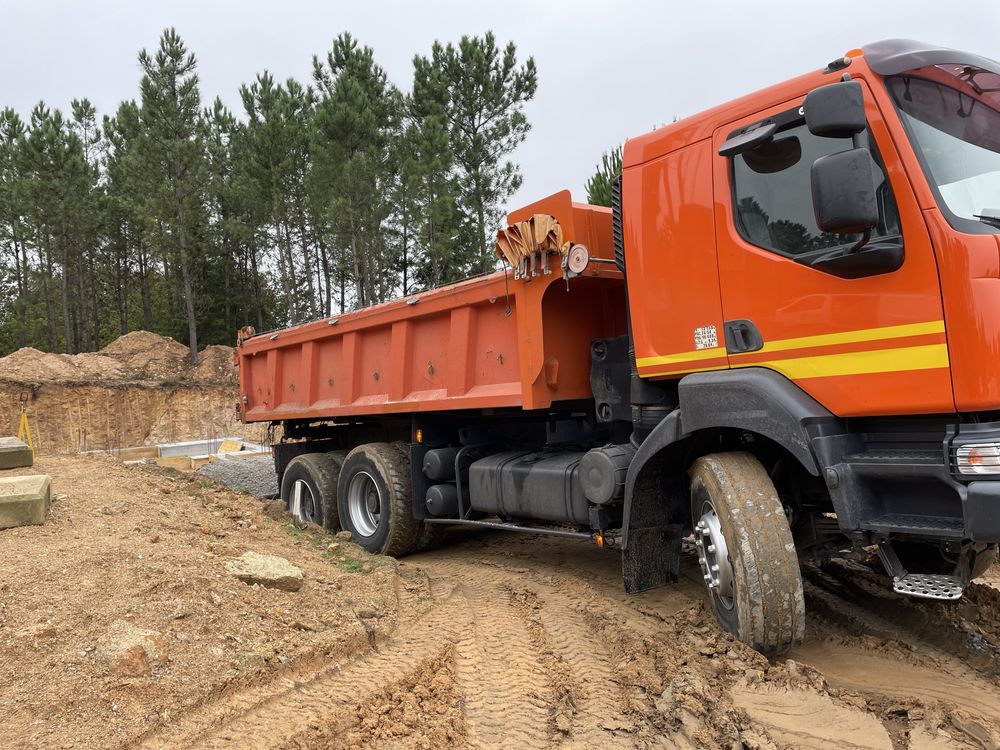 Renault Kerax 6x4 basculante