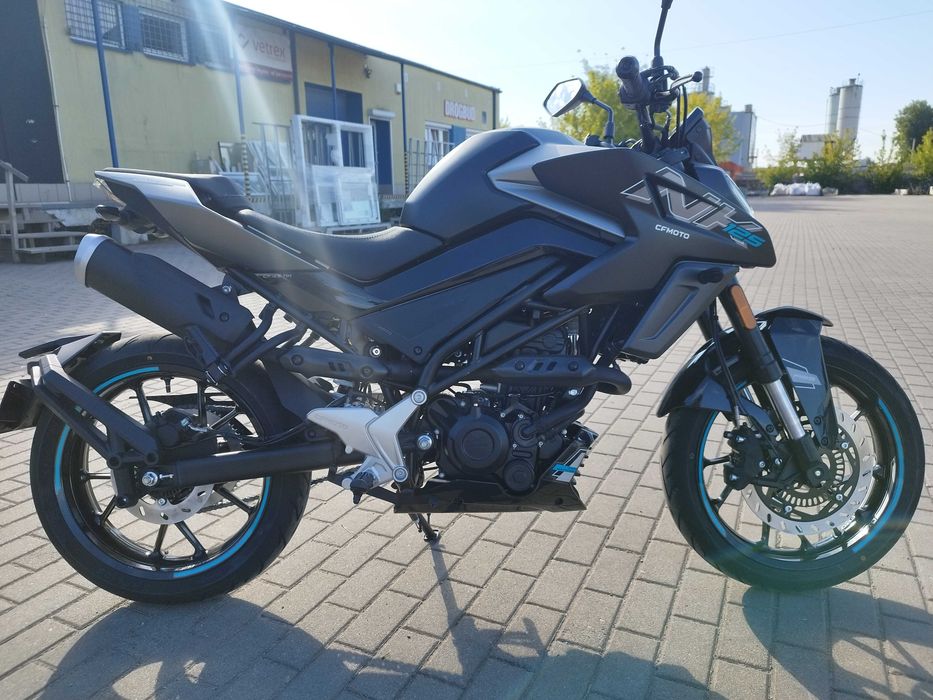 Motocykl 125 CFmoto NK125 chłodzony cieczą