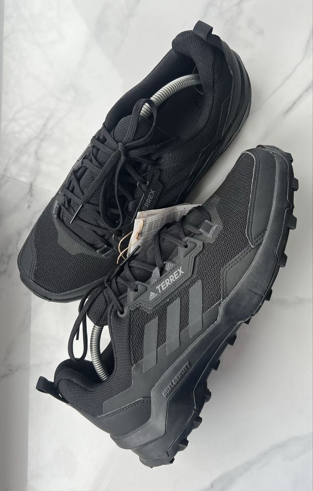 Кросівки Adidas Terrex AX4  46 розмір 30 см