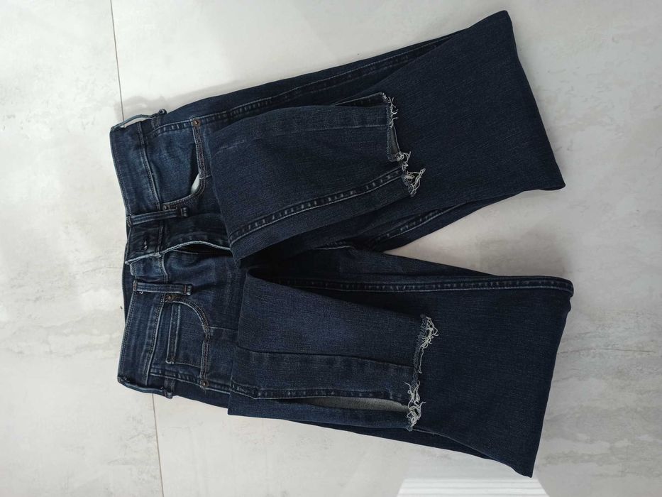 Abercrombie&Fitch damskie spodnie jeansowe rozmiar 25 jak nowe