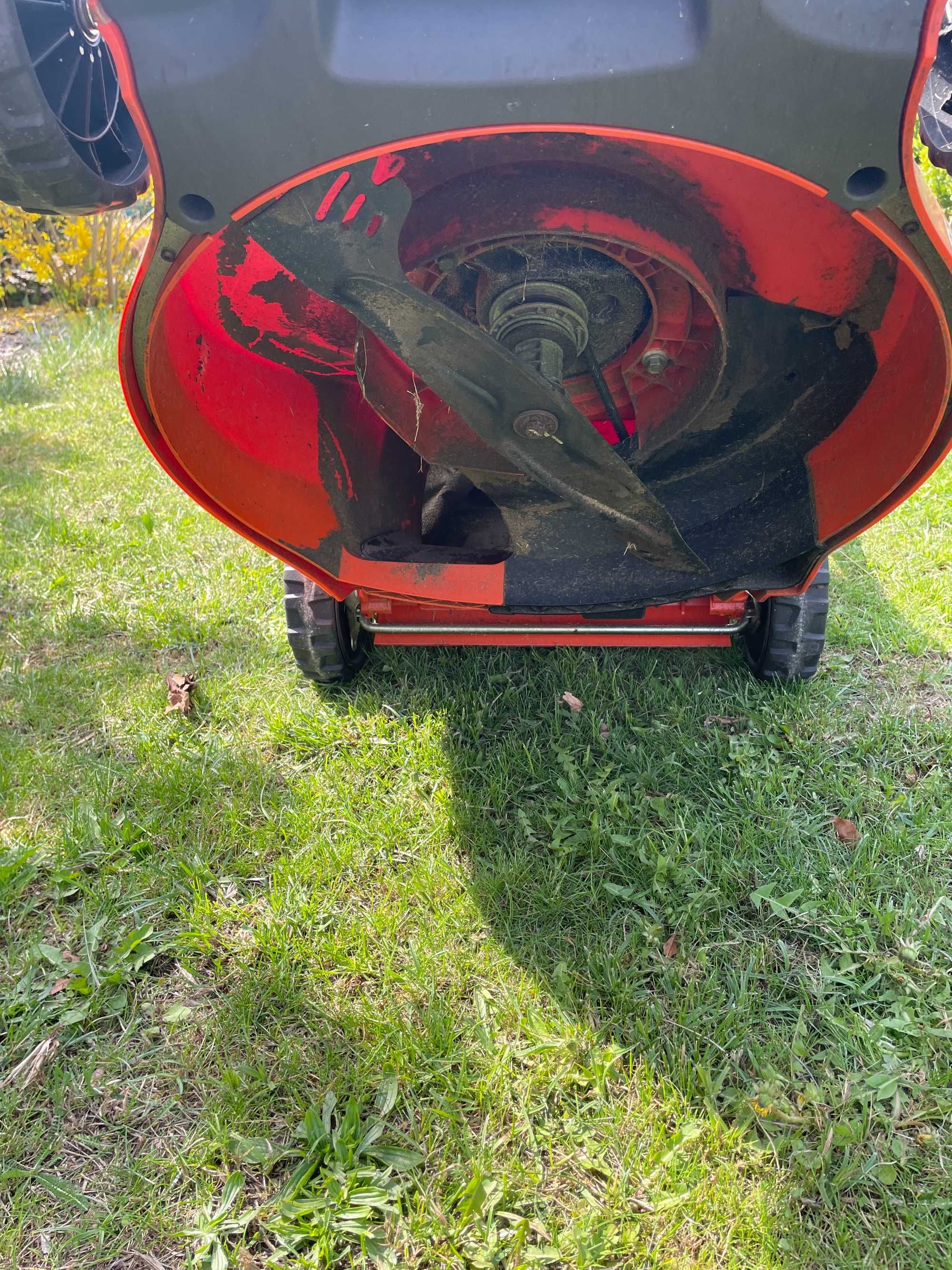 prawie nowa HUSQVARNA Kosiarka spalinowa z napędem LC 353VI