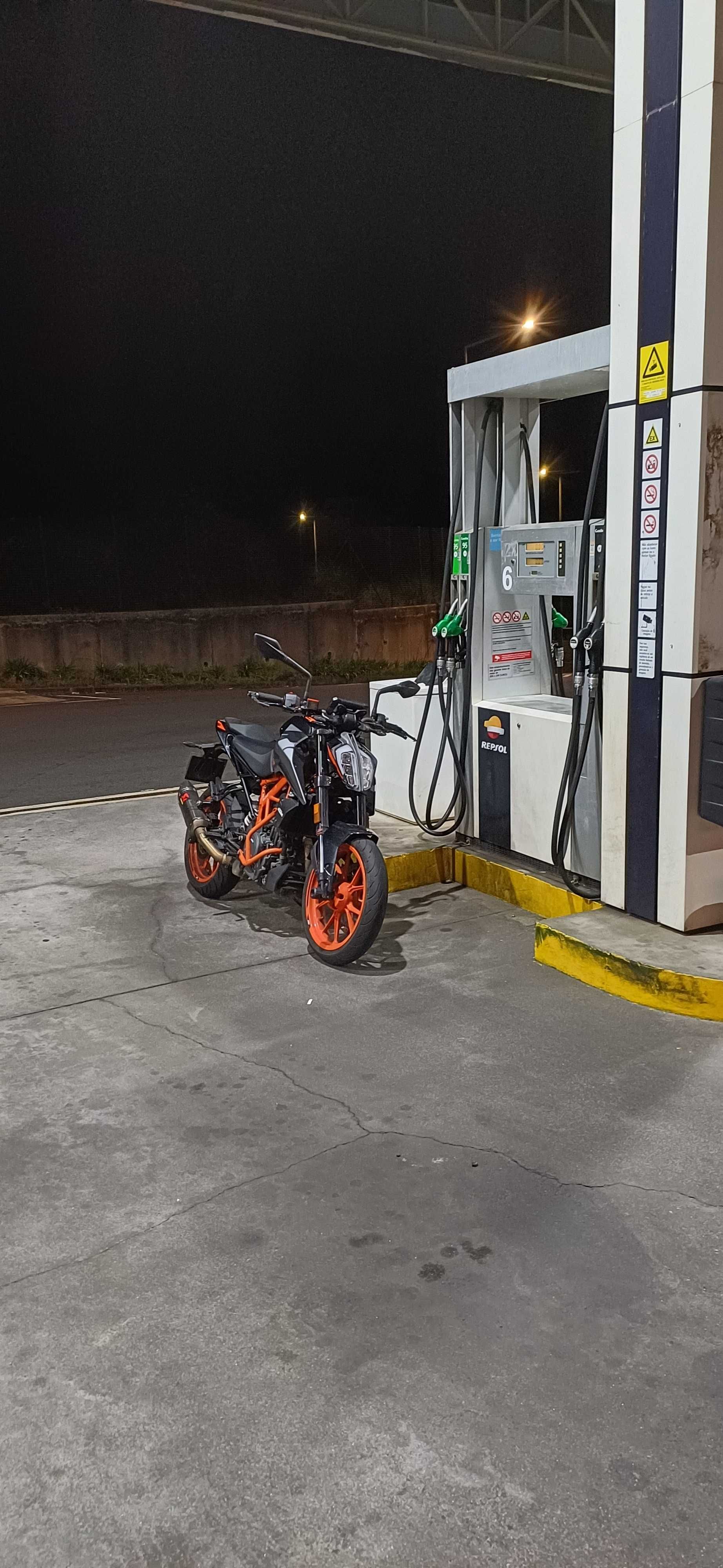 Ktm duke 390 em bom estado (negociável) (aceito troca)