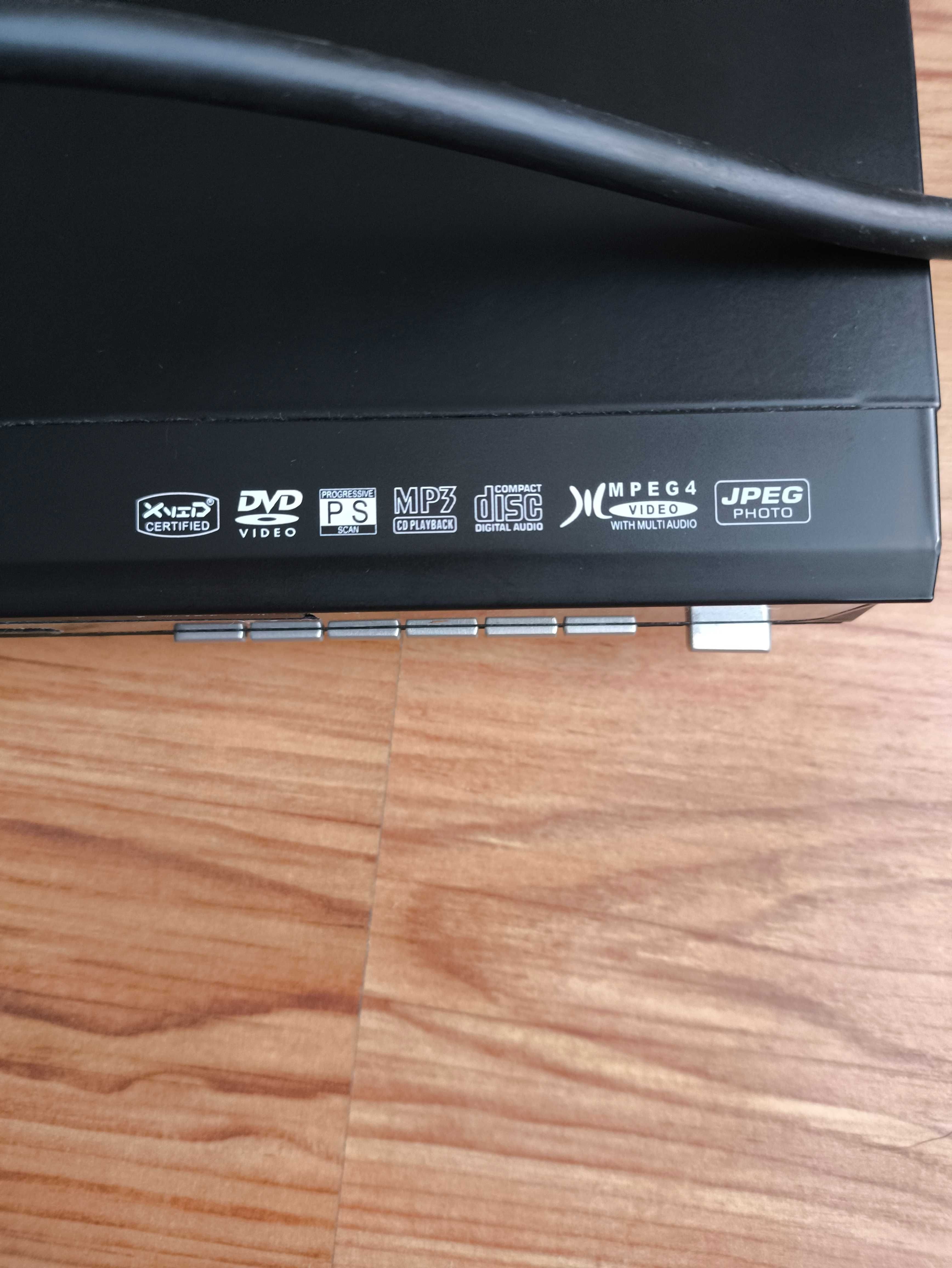 Manta odtwarzacz DVD z USB