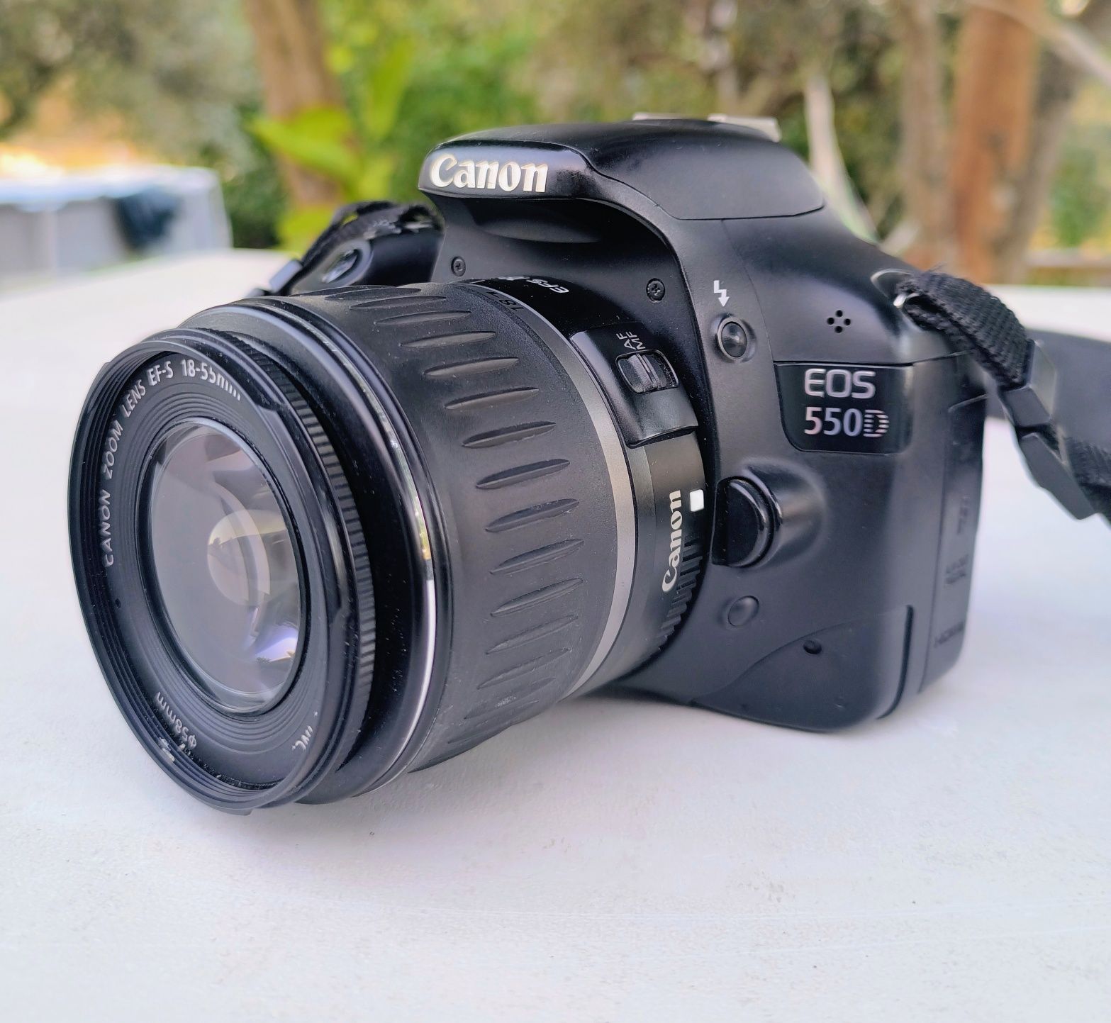 Câmera Canon 1200D ( 550D/T2i )+ Lente 18-55 +SD 64gb