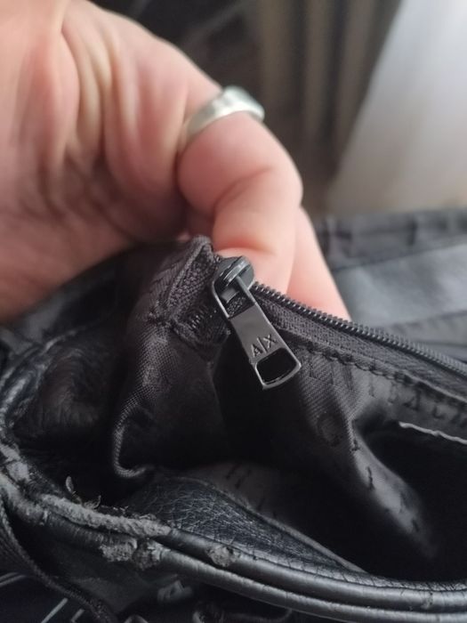 Чёрная мужская Кожаная Барсетка Armani Exchange