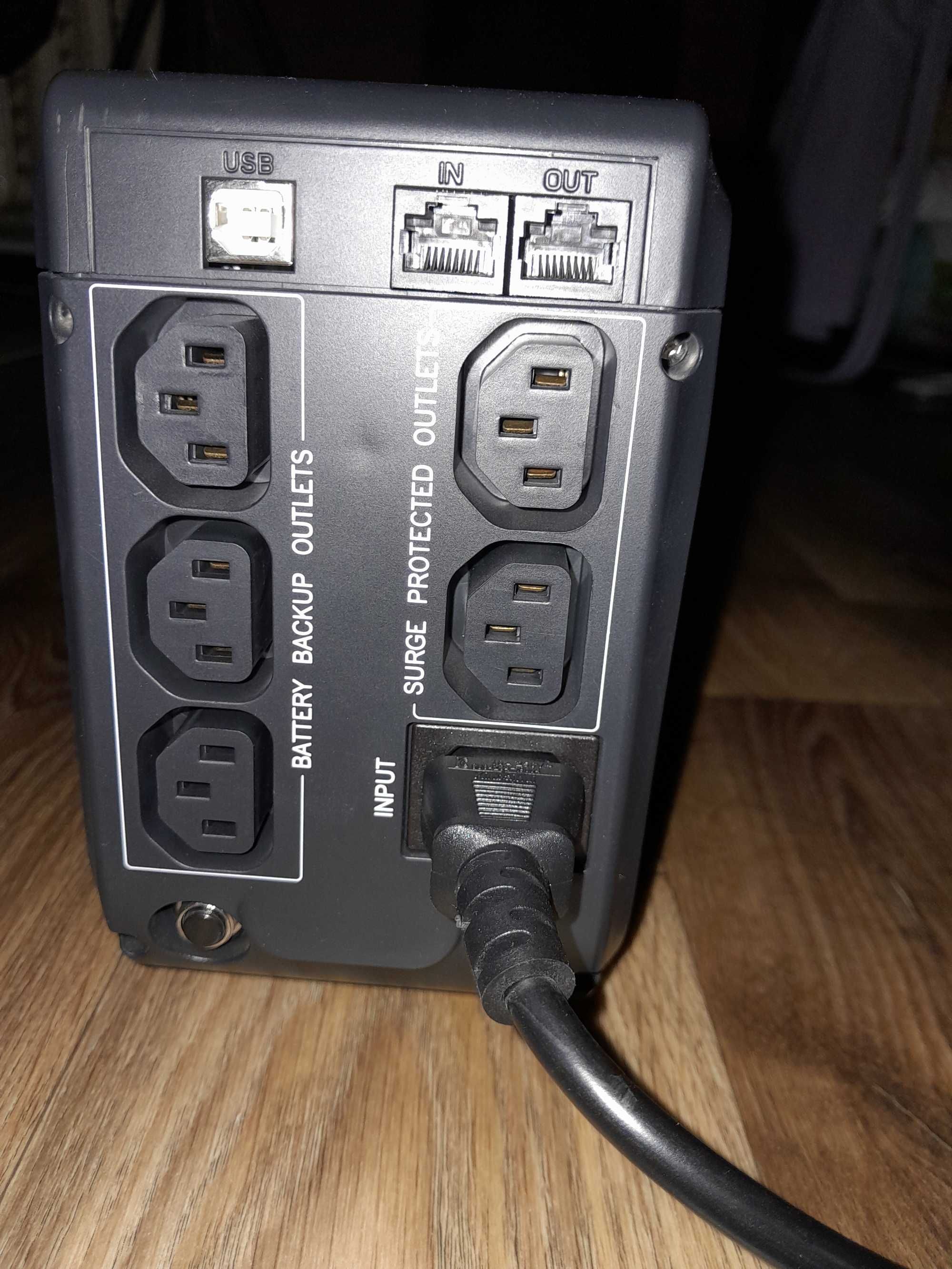 ДБЖ Powercom IMD-825AP LCD IEC