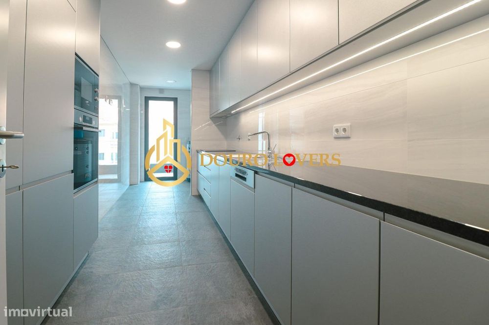 Apartamento T3 na Avenida da Boavista