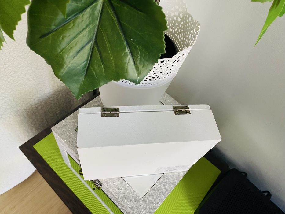 Szkatułka z miejscem na zdjęcie pojemnik deco box with foto biały