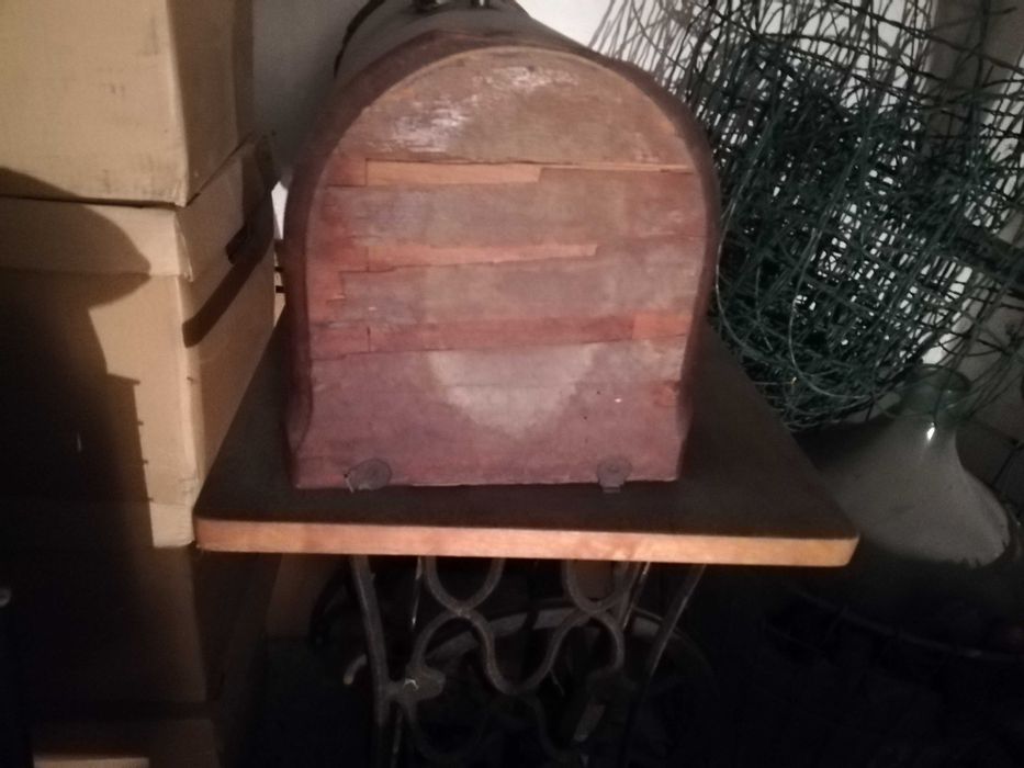 Sprzedam maszynę do szycia firmy SINGER! wiekowa!