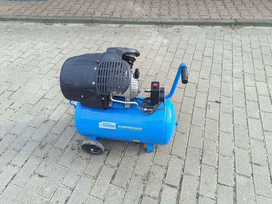 Kompresor dwutłokowy 50l güde