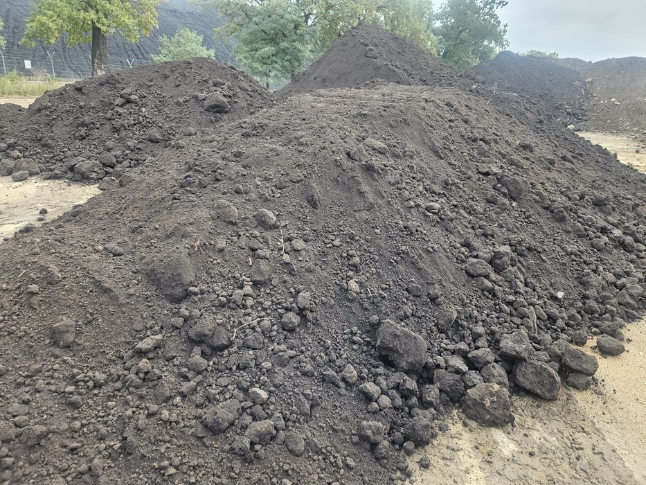 Humus prosto z pola Wrocław ziemia z transportem