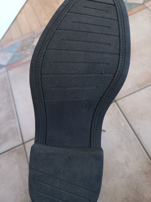 Buty na komunię dla chłopca r.36