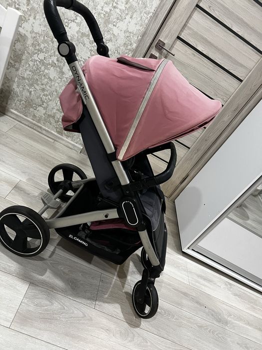 Прогулянкова коляска