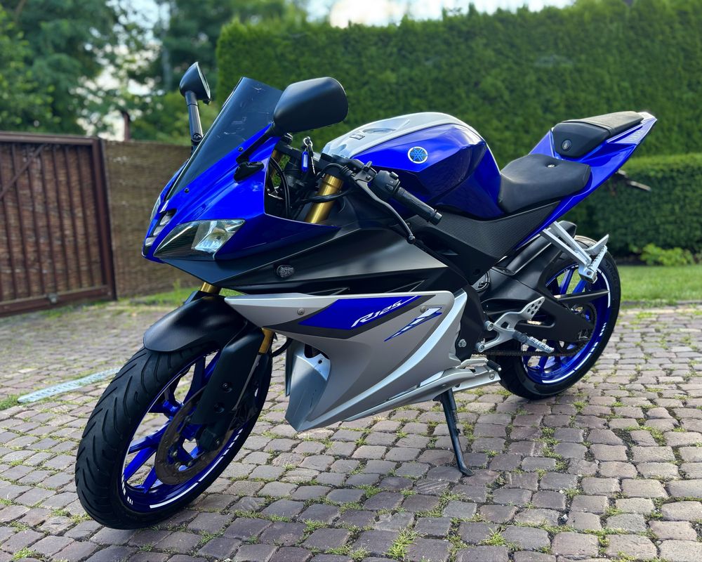 YAMAHA YZF 125, Kat. A1/B, Motocykl 125cm3! (RC DUKE CBR MT)