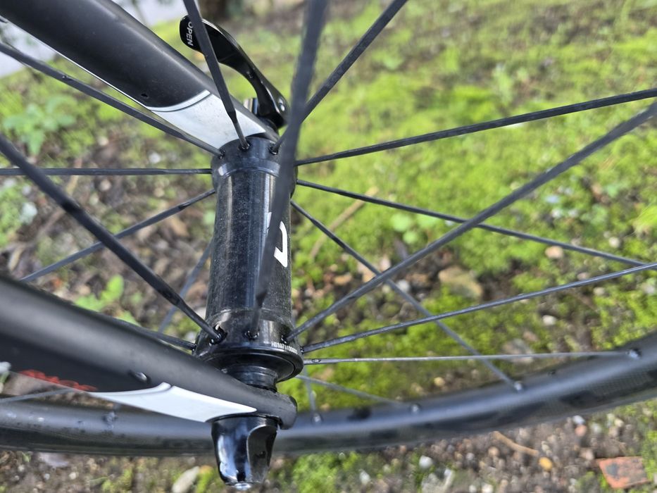 Rodas estrada carbono perfil 60