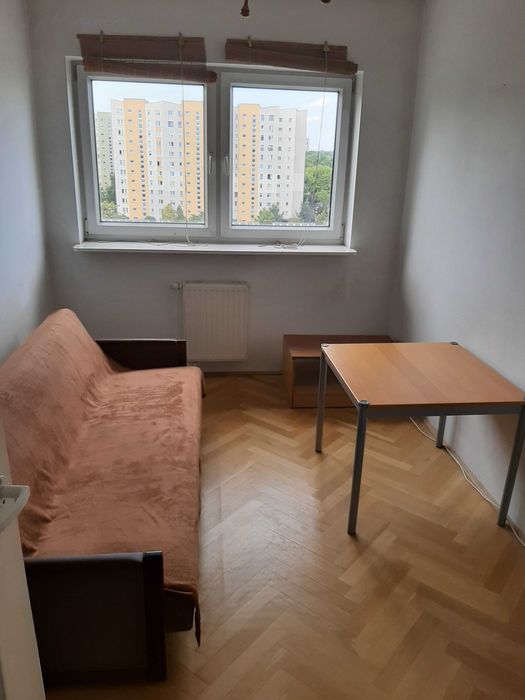 1 кімнатна квартира з окремою світлою кухнею у Варшаві