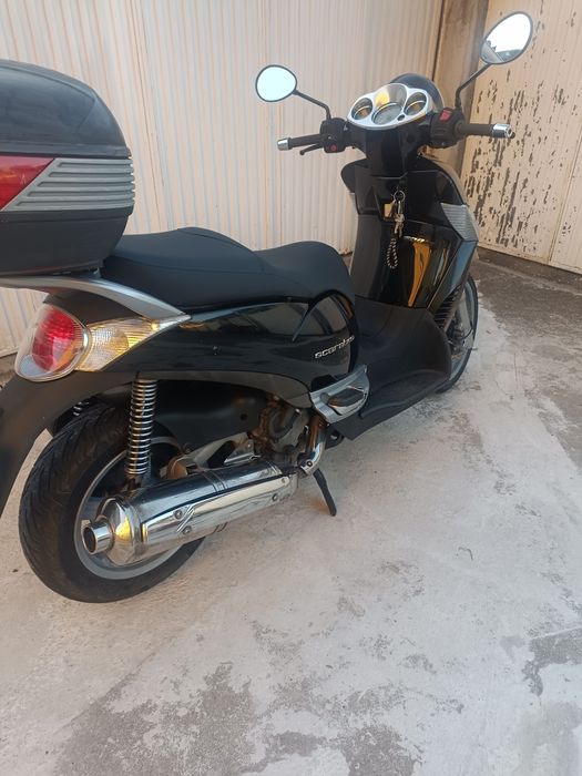 Aprilia scarabeo