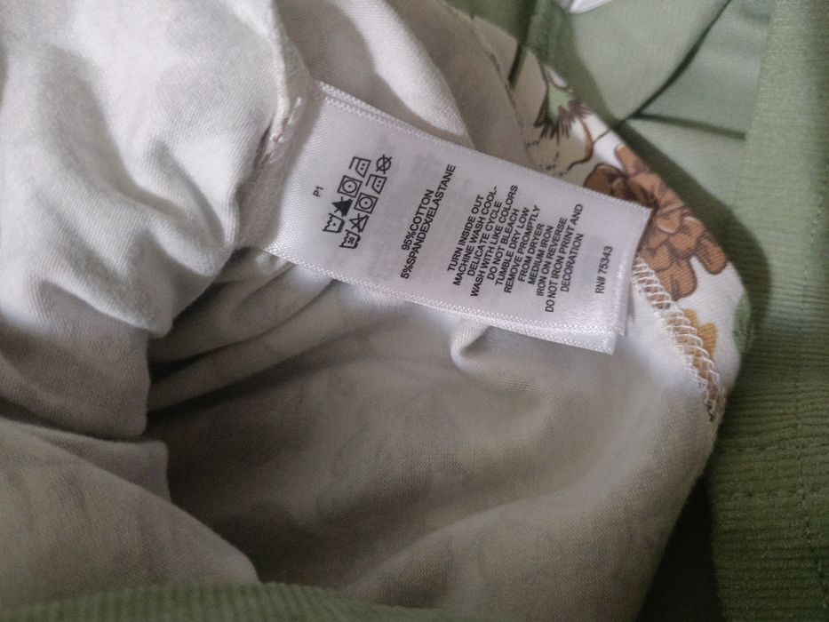 Сарафан вельветовий і кофтинка на дівчинку 4-5 років