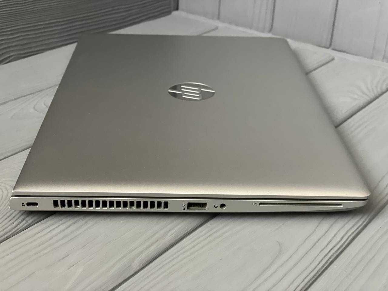 HP G5  | I5-8365U | 16 GB x 256 SSD