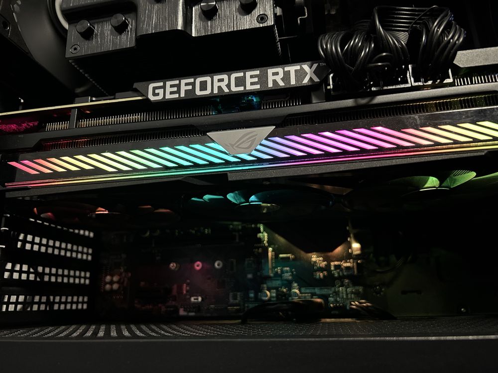 RTX 3070 Ti ASUS ROG Strix