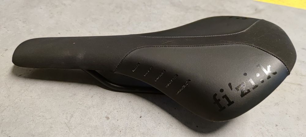 Siodełko Fizik Antares R5 143mm