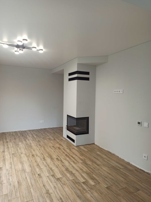 Продається дачний будинок біля лісу, 8 соток