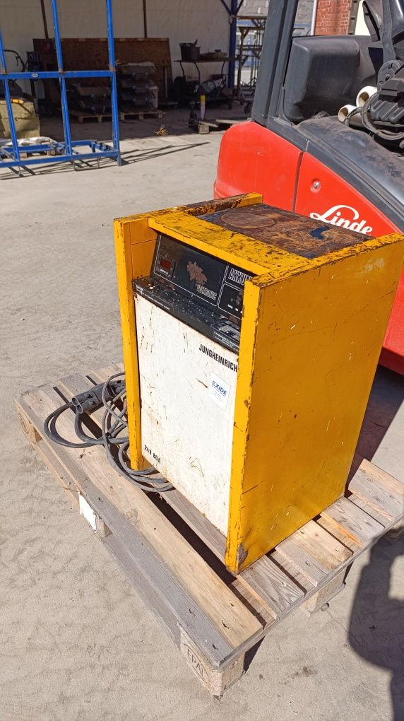 Ładowarka do wózka widłowego  24v80 amper Jungheinrich