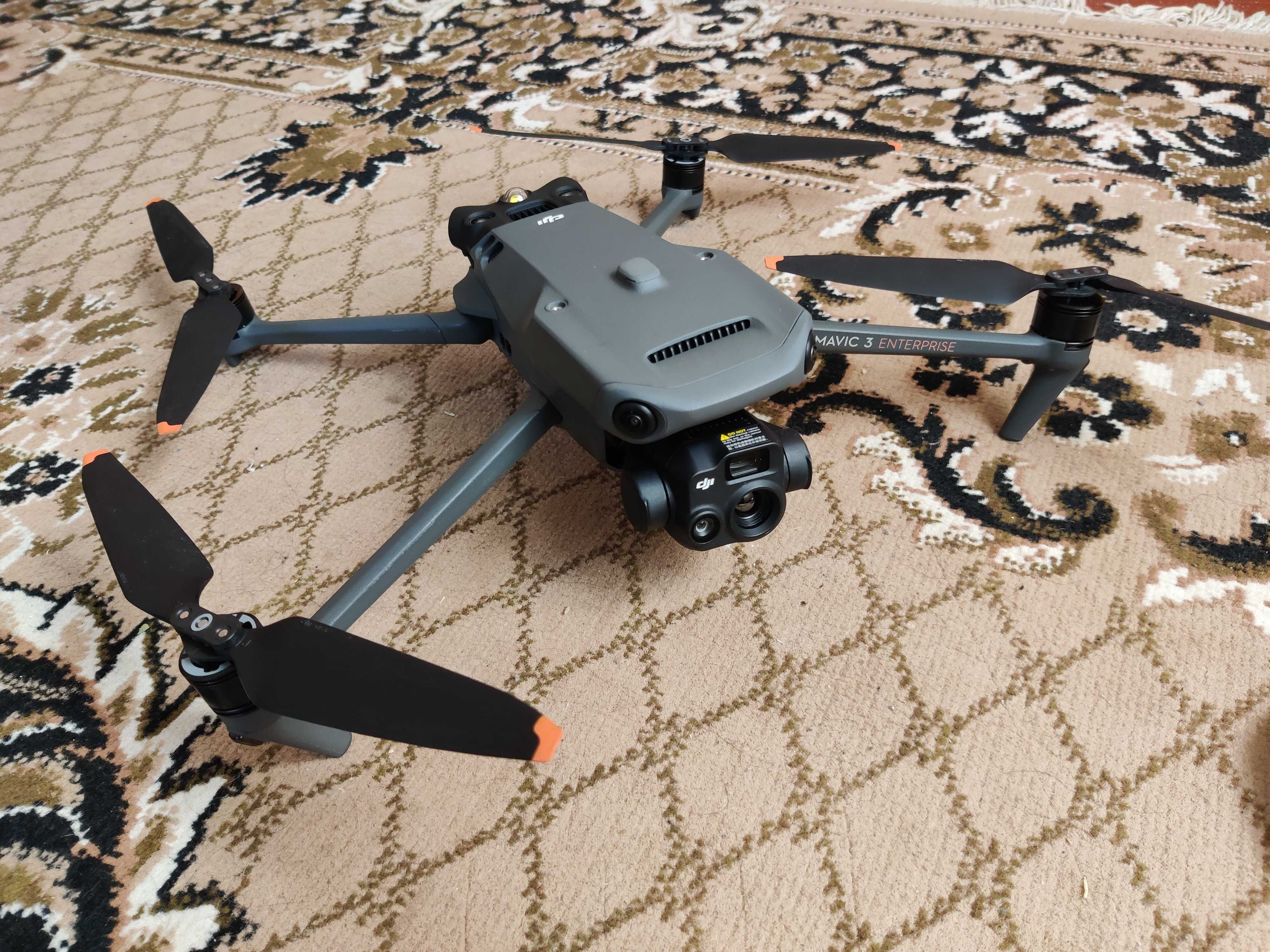 Дрон квадрокоптер DJI Mavic 3T Enterprise Thermal camera Mavik Мавік