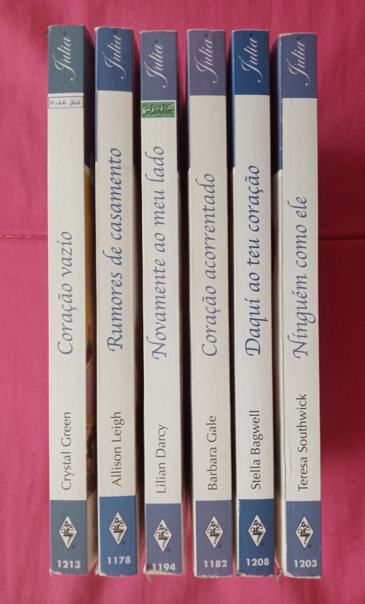 70 livros: Bianca, Sabrina, Desejo, Júlia, Euromance