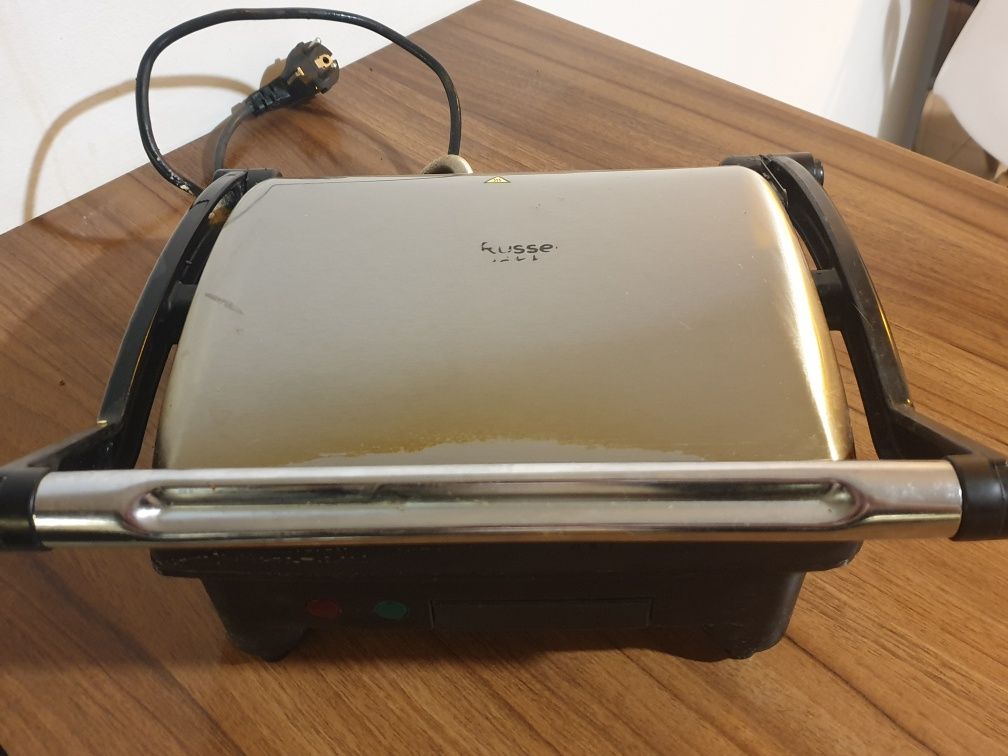 Grill panini Russel Hobbs 1800 w